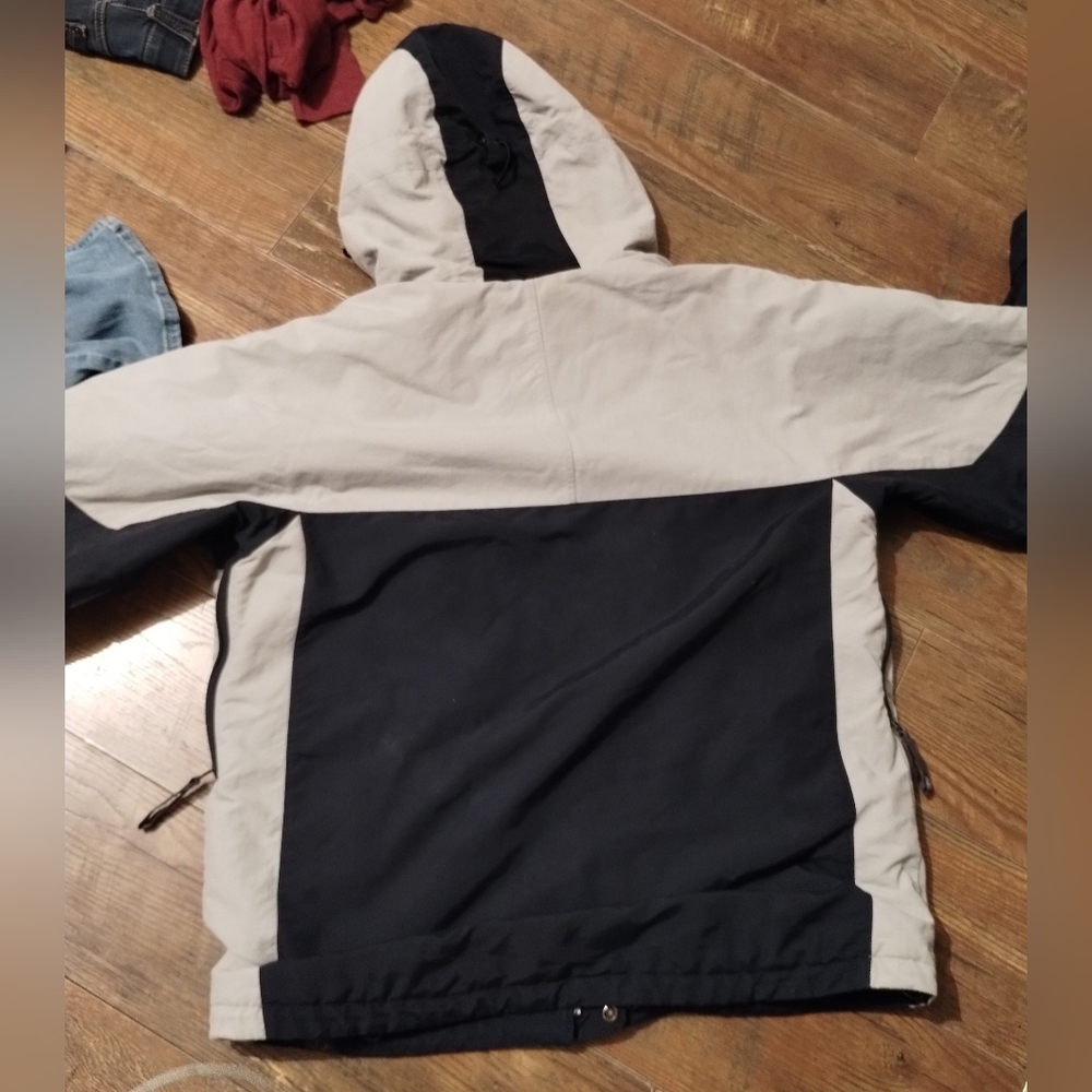 American Eagle Snow Performance Jacket - image 3